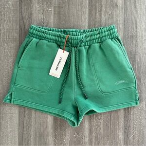 NWT merrell scout shorts in abundant green